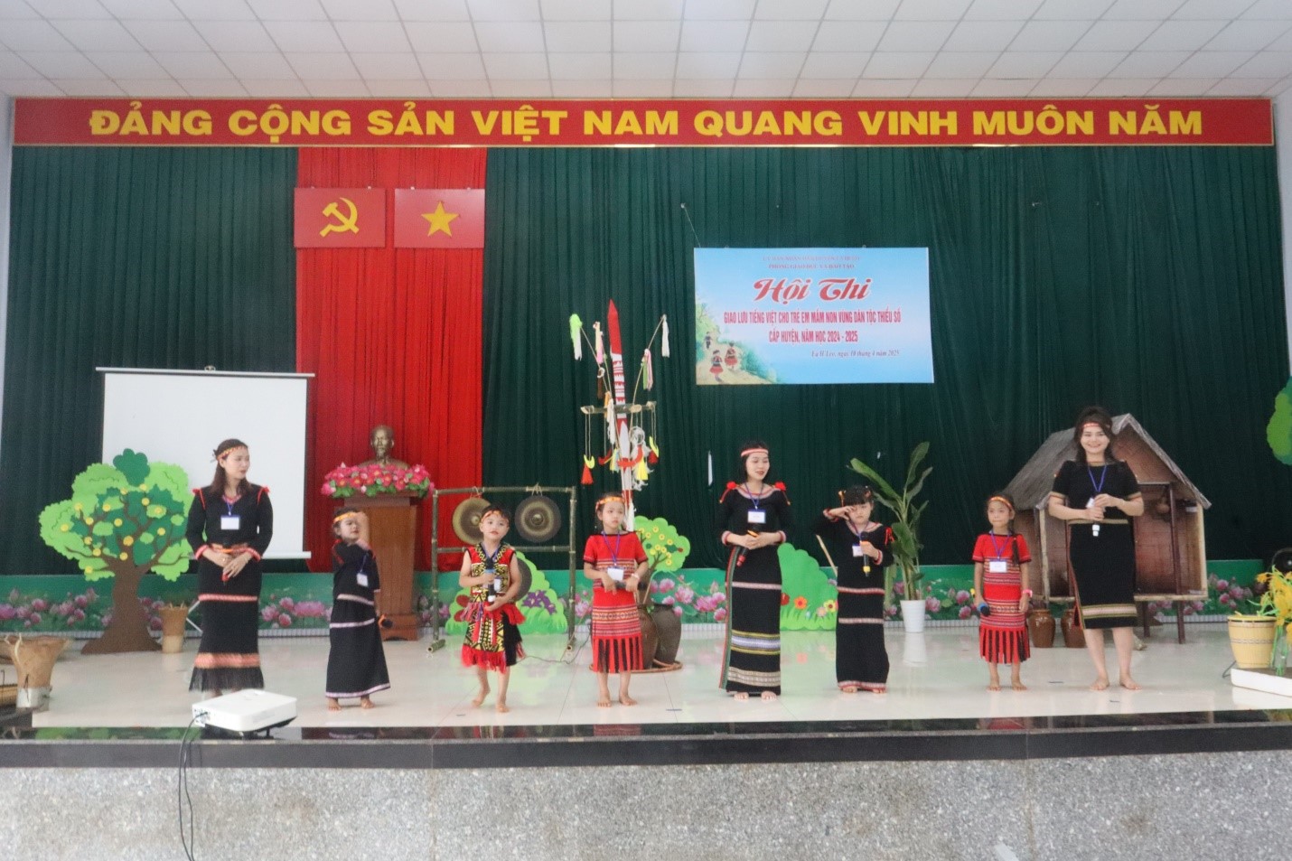 ngoc 23